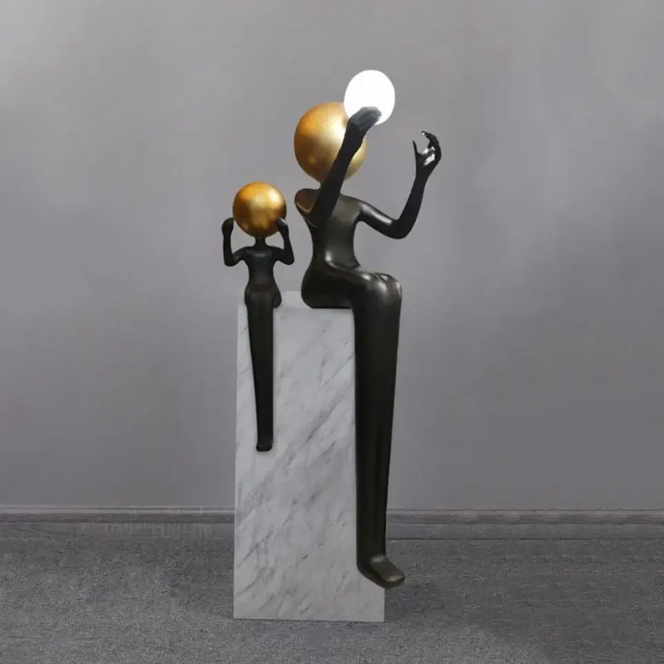 Seated Double Figure Sculpture Floor Lamp - Nuvé