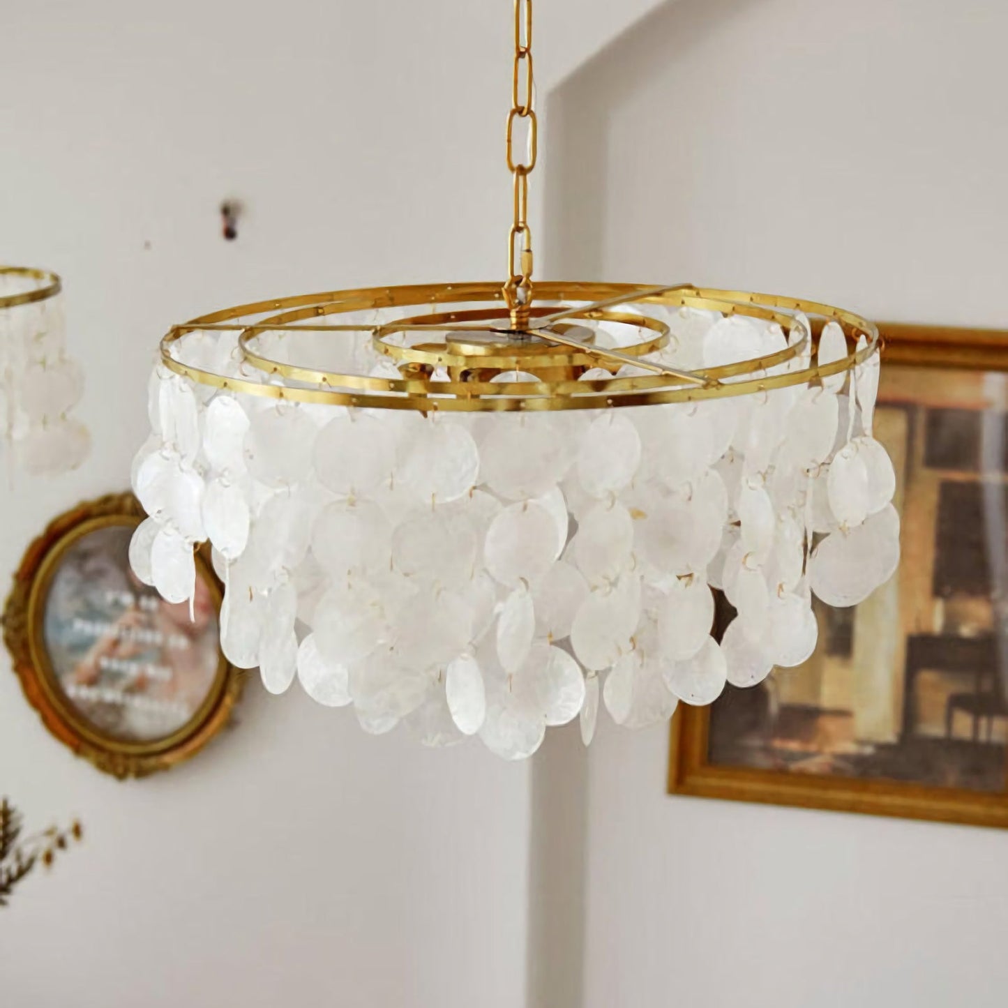 Shell Wind Chime Chandelier - Nuvé