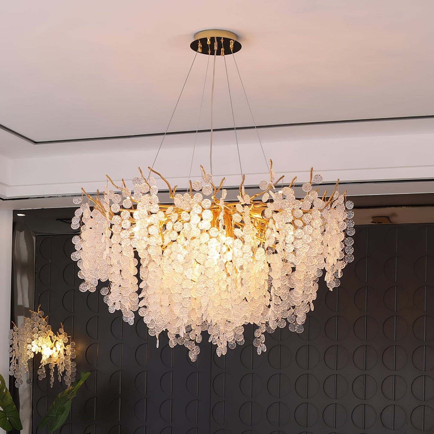 Shiro Noda Glass Coin Chandeliers - Nuvé