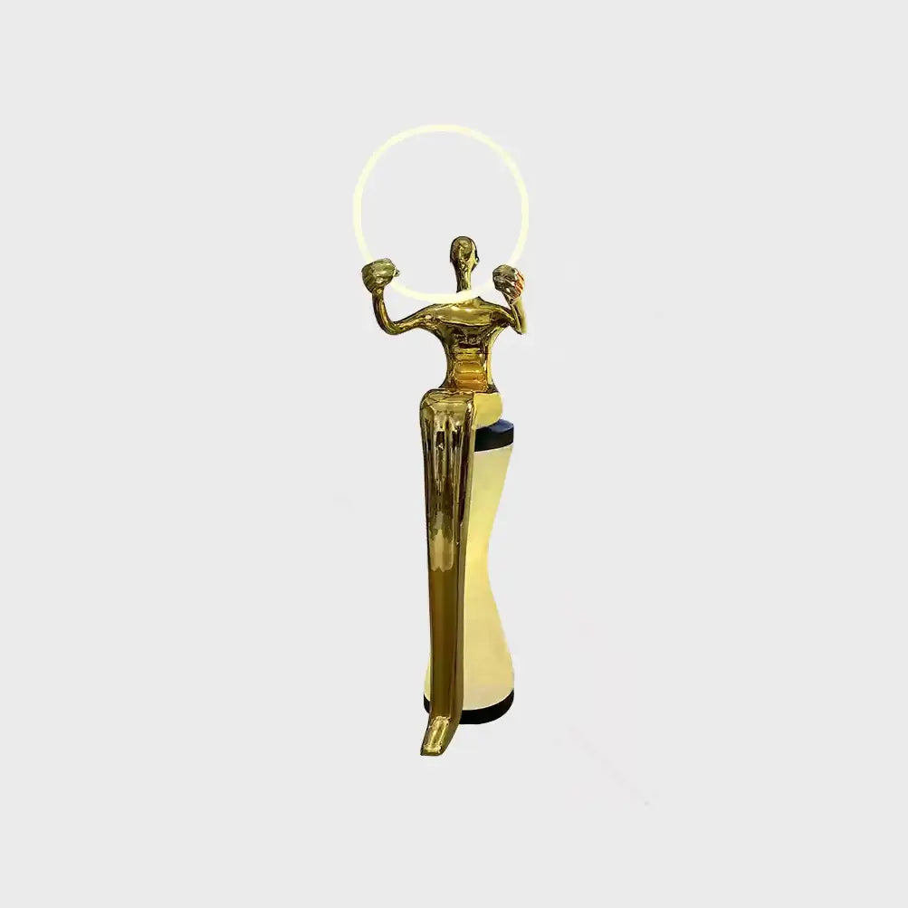 Sitting Man Statue Floor Lamp - Nuvé