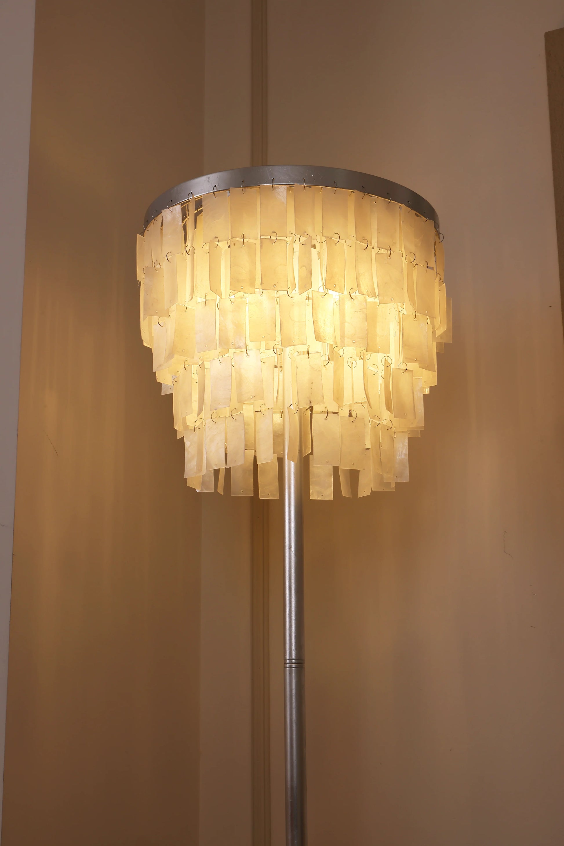 Skye Tiered Floor Lamp - Nuvé