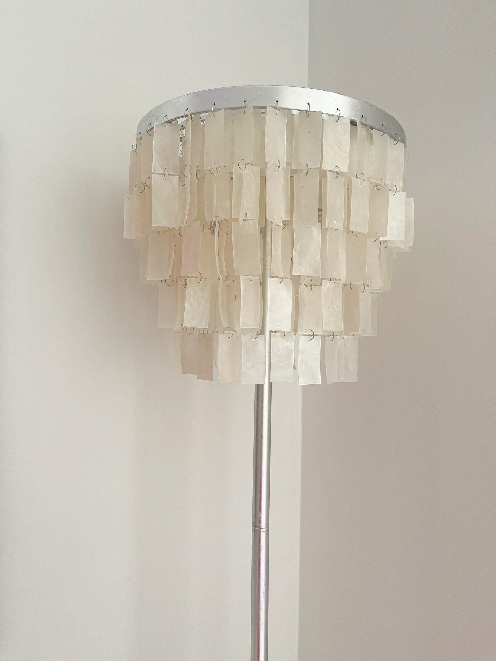Skye Tiered Floor Lamp - Nuvé