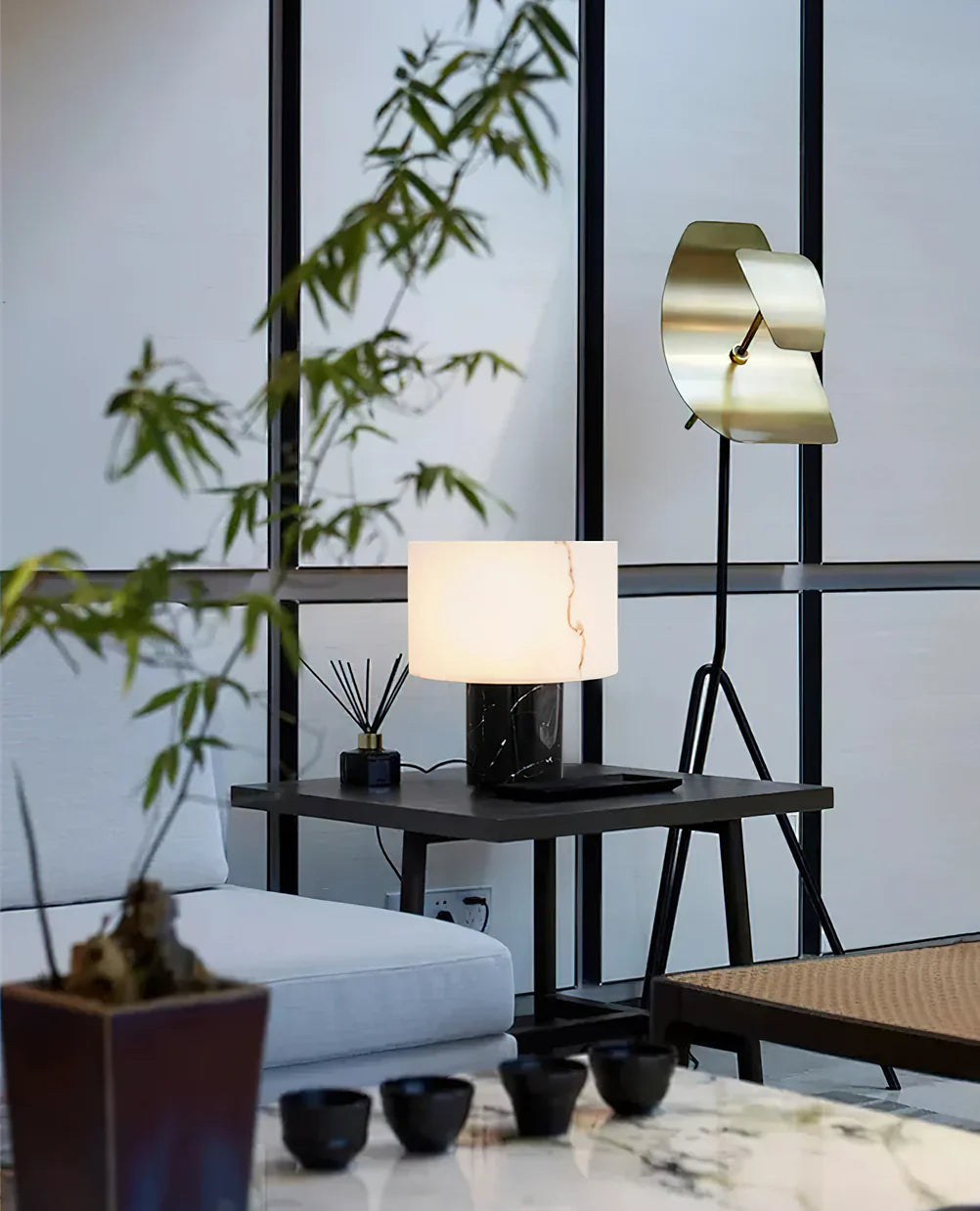 Small Solid Alabaster Table Lamp - Nuvé