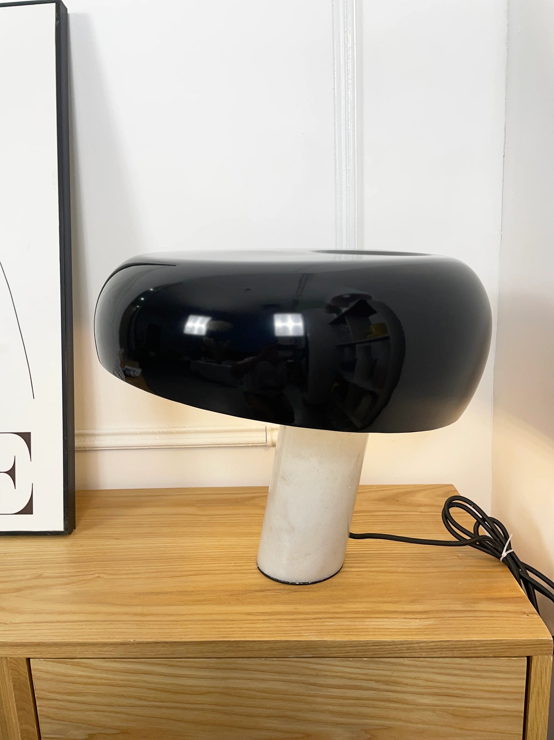 Snoopy Marble Table Lamp - Nuvé