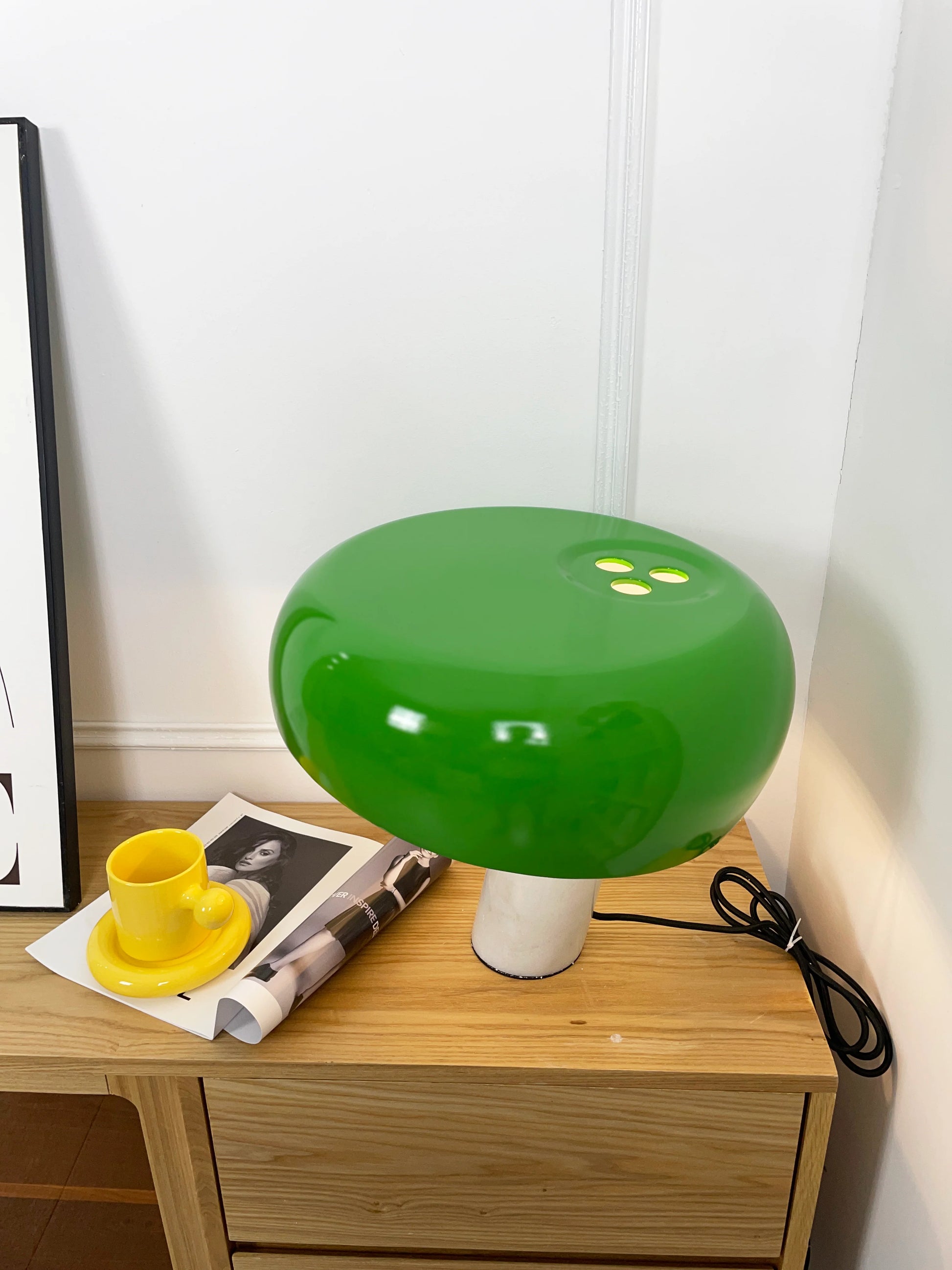 Snoopy Marble Table Lamp - Nuvé