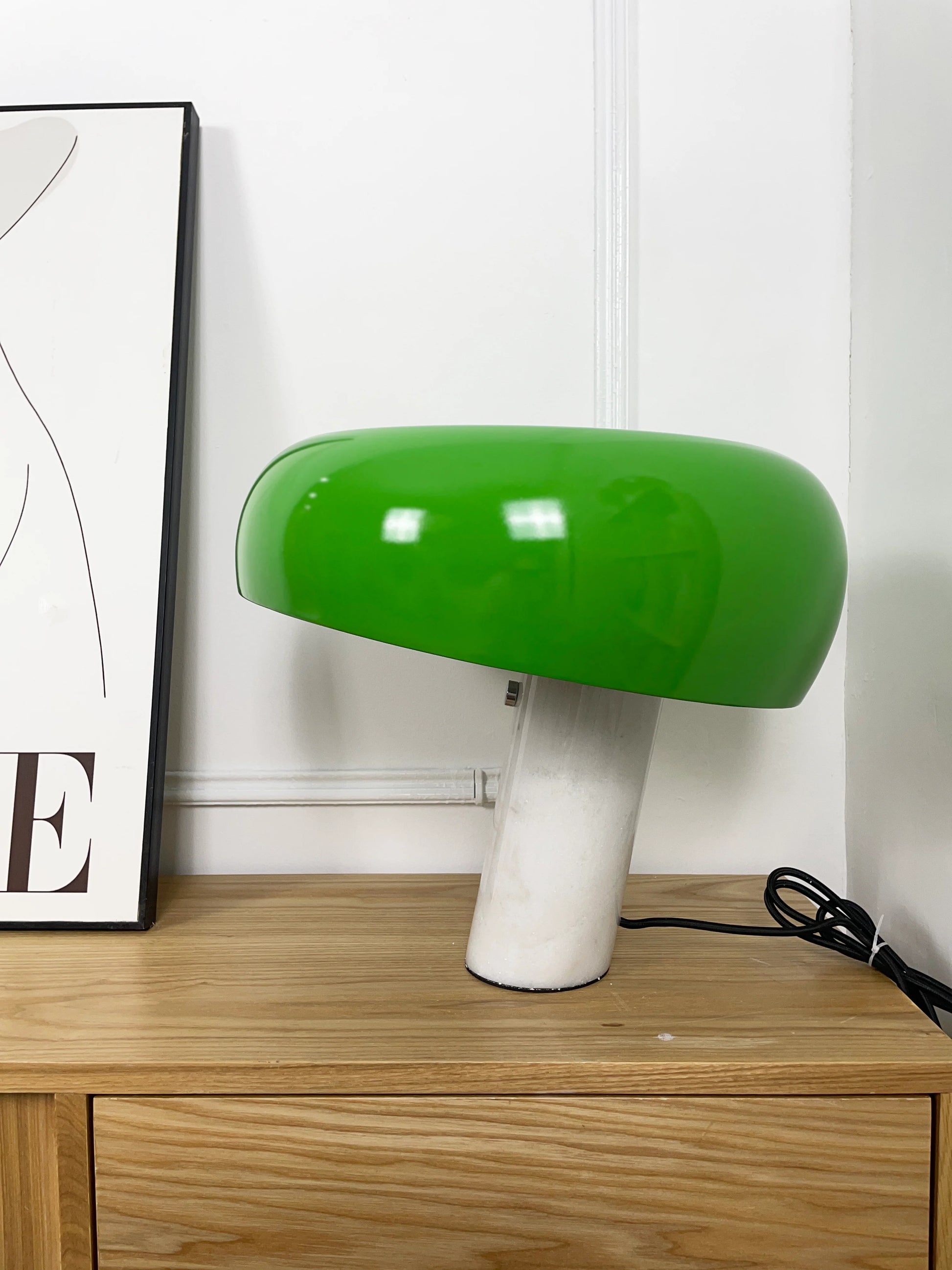 Snoopy Marble Table Lamp - Nuvé