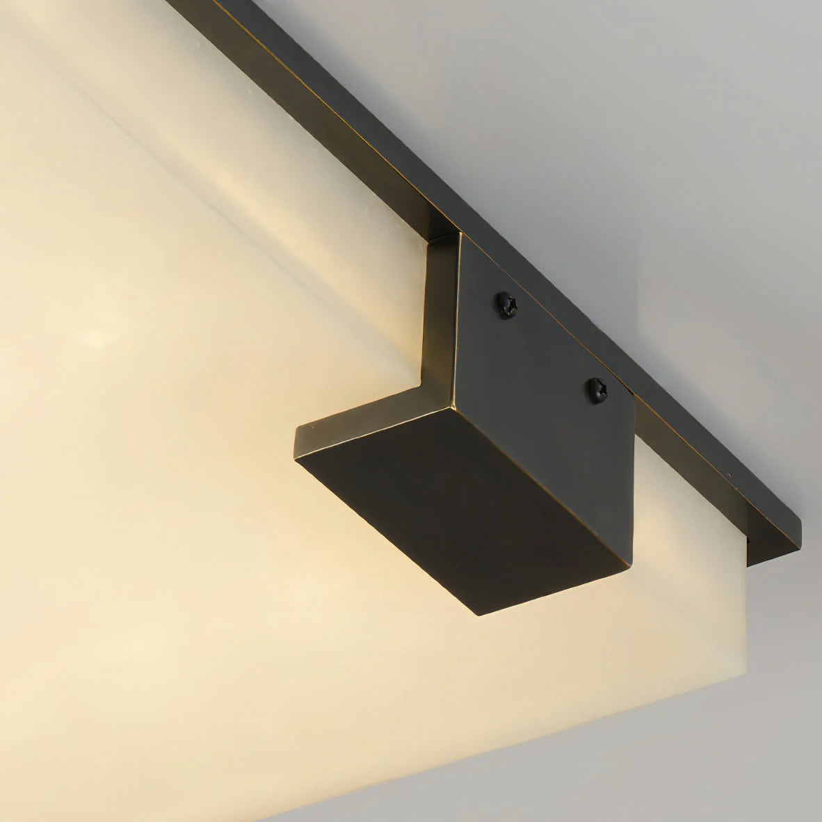 Arle Square Alabaster Black Ceiling Lamp - Nuvé