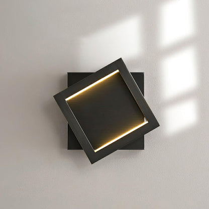 Square Wall Lamp - Nuvé