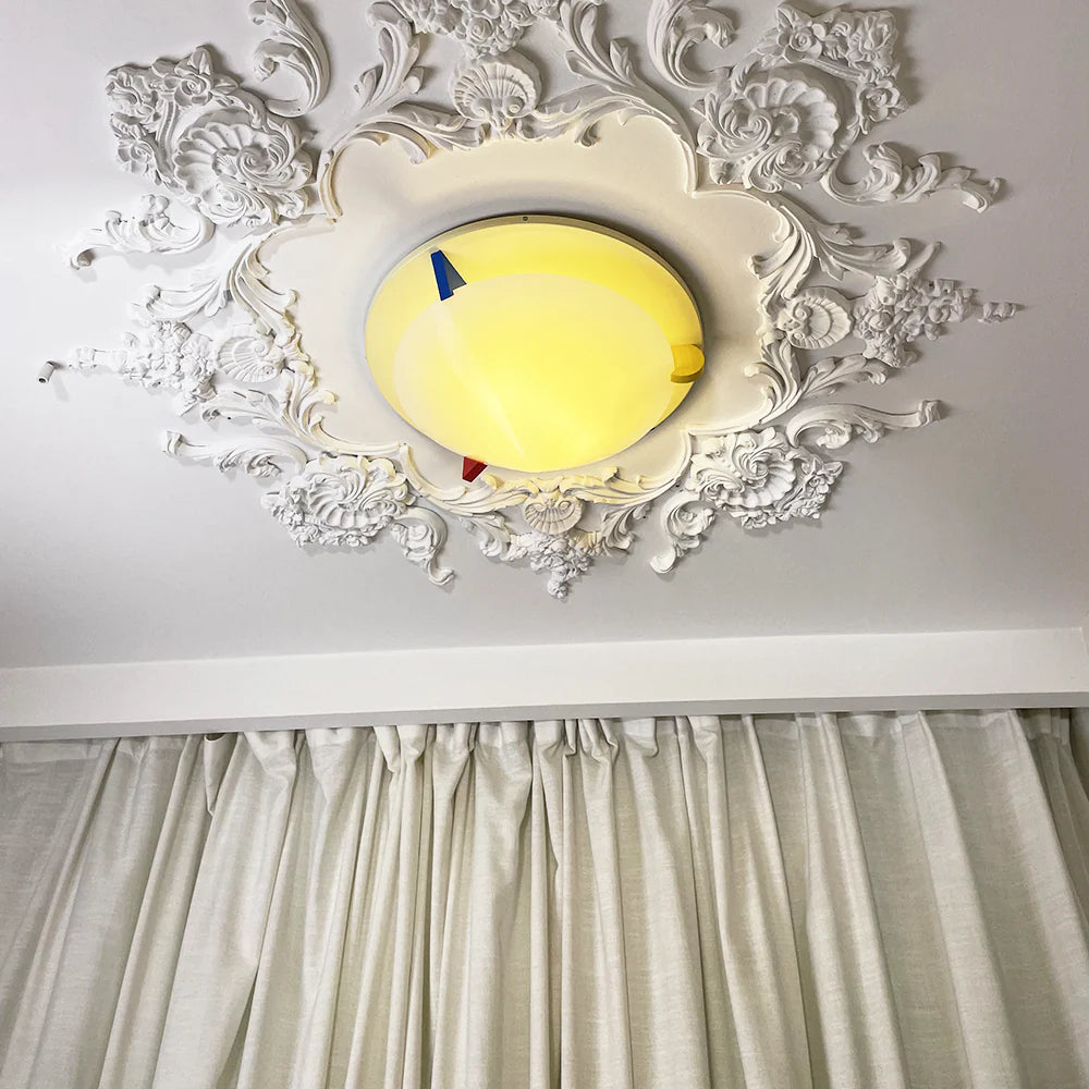 Modern Stoja Acryli Ceiling Lamp - Nuvé