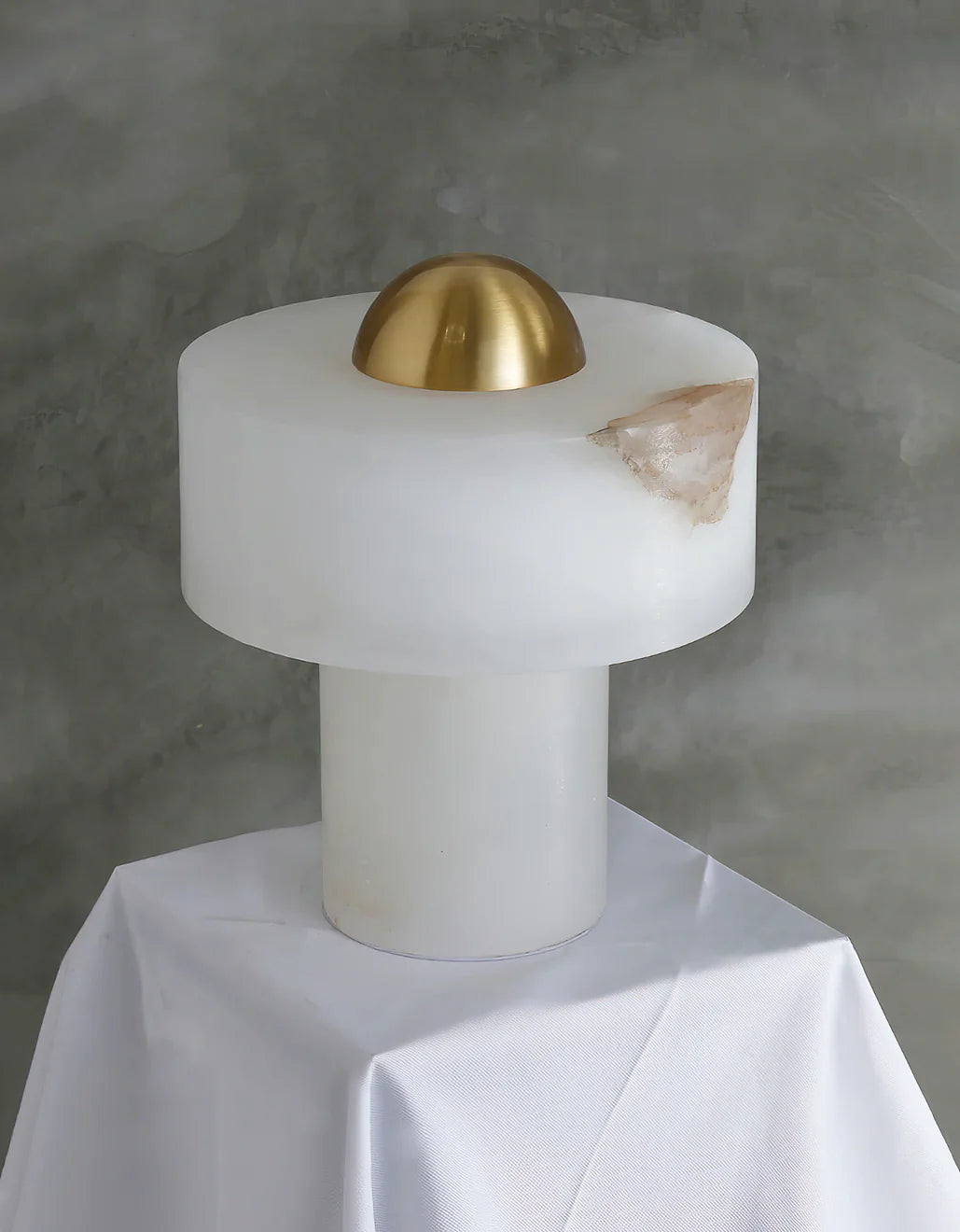 Stone Alabaster Table Light - Nuvé