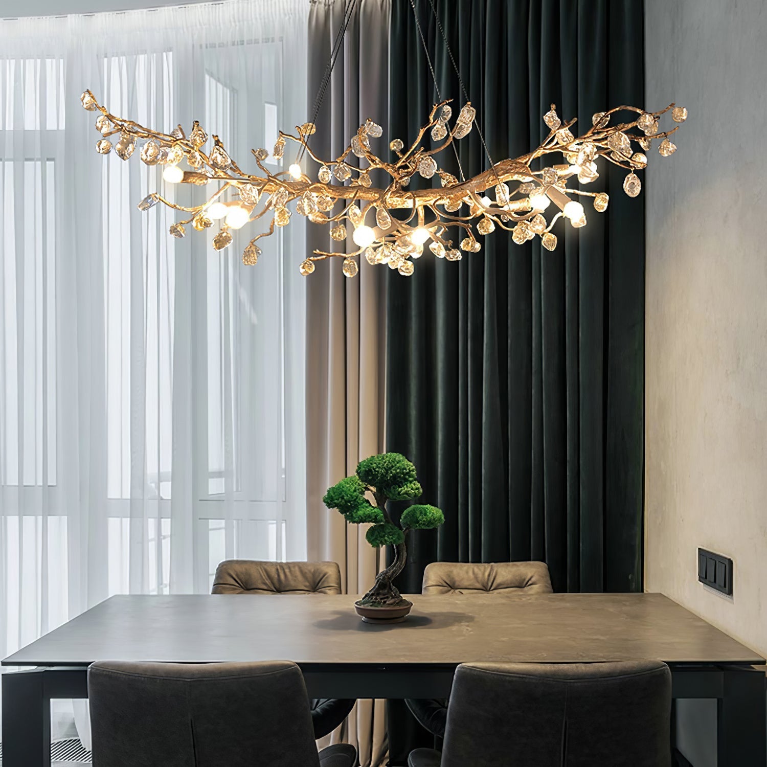 Stone Crystal Brass Chandelier - Nuvé