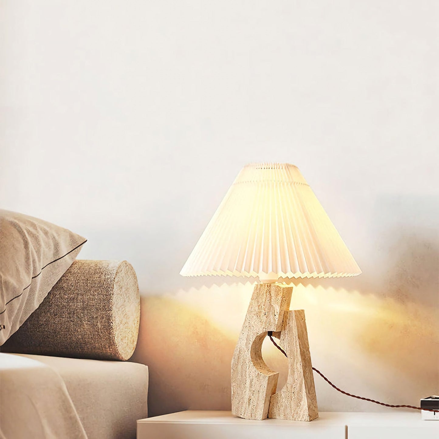 Stone Pillar Table Lamp - Nuvé