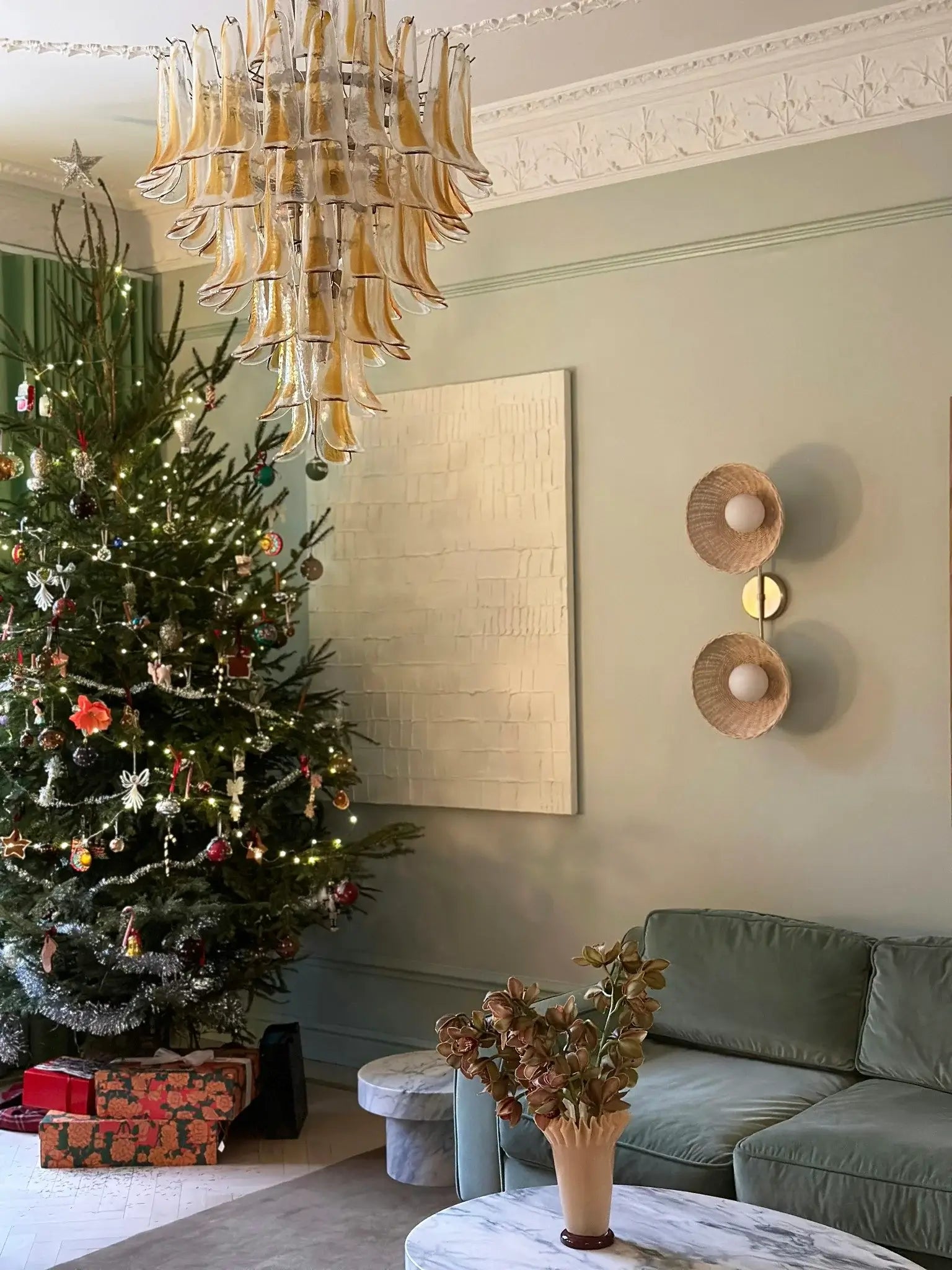 Stunning Murano Amber Glass Petals Chandelier - Nuvé