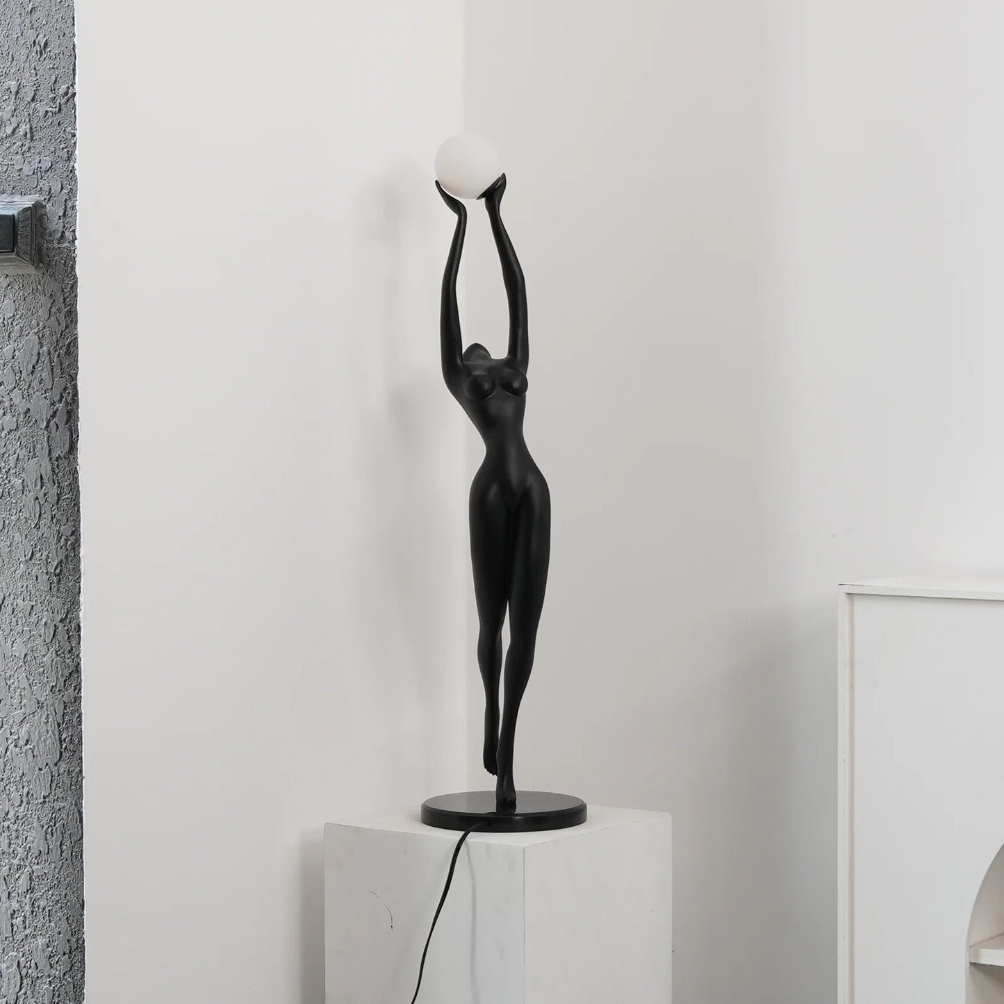 Stursa Sculpture Figure Floor Lamp - Nuvé