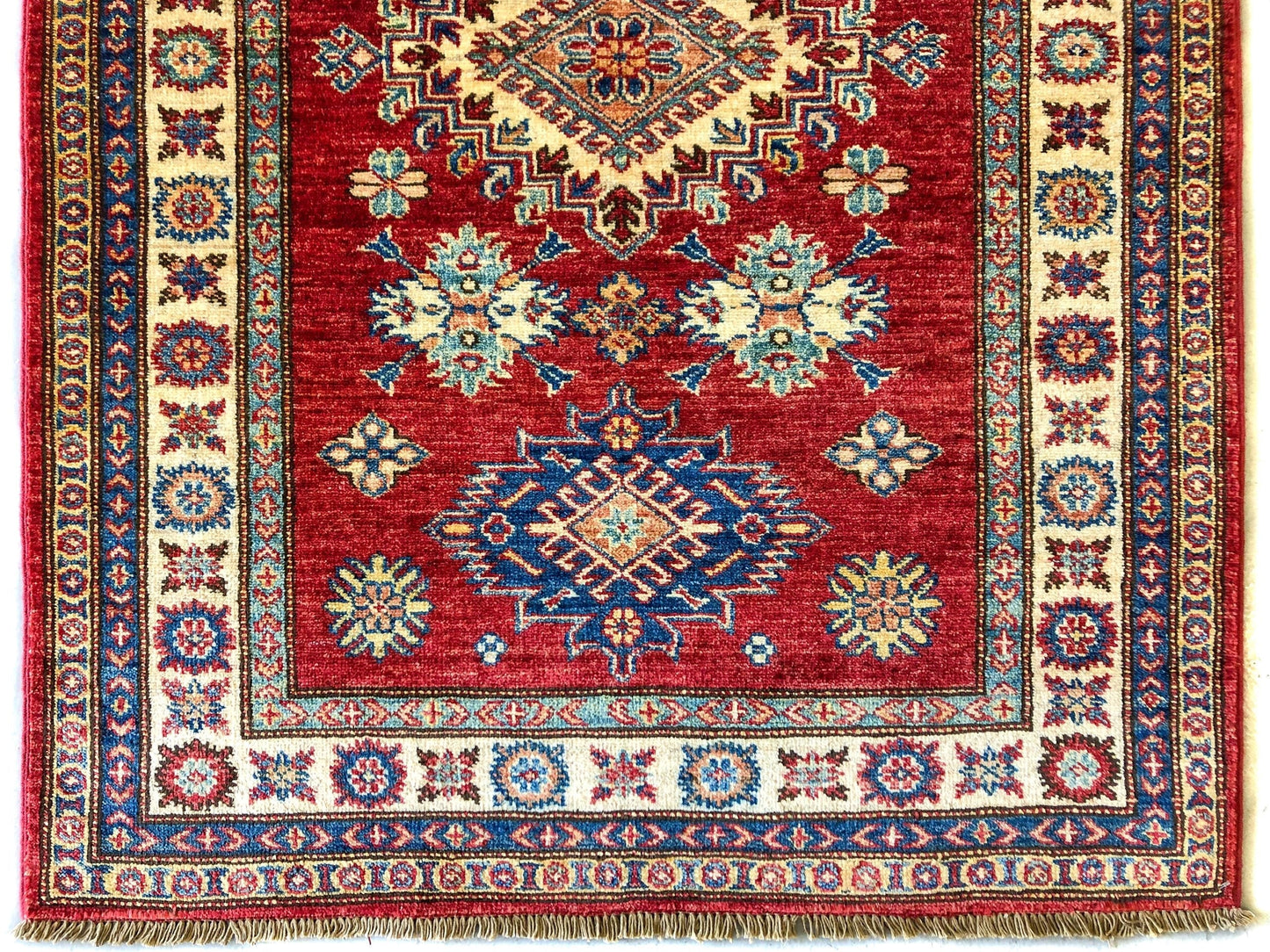 Super Kazak red/ivory (3x5) - Nuvé