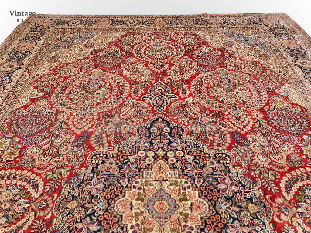 Antique Persian Kasvin (10'09"x17'08") red/navy - Nuvé