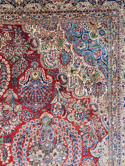 Antique Persian Kasvin (10'09"x17'08") red/navy - Nuvé