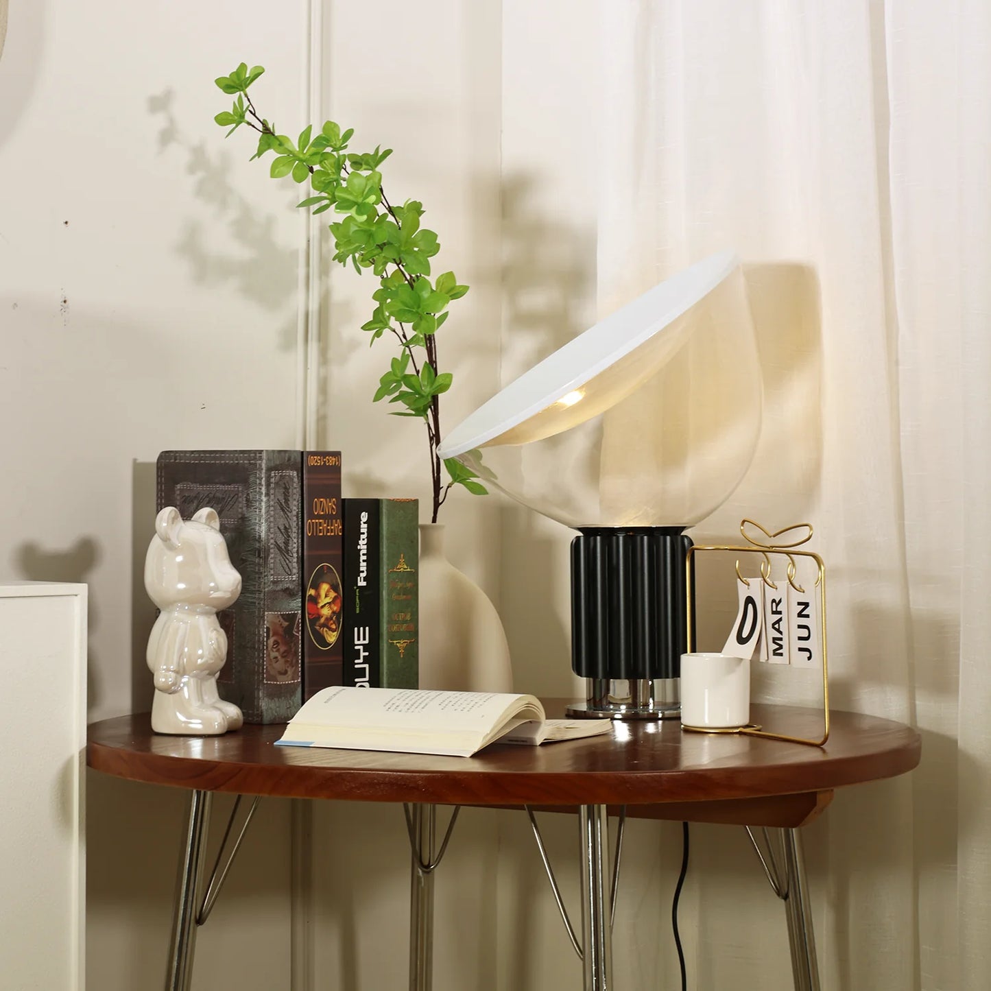 Taccia Glass Table Lamp - Nuvé