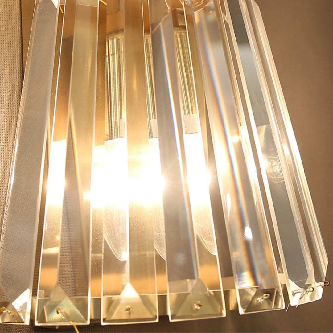 Tapered Crystal Wall Lamp - Nuvé