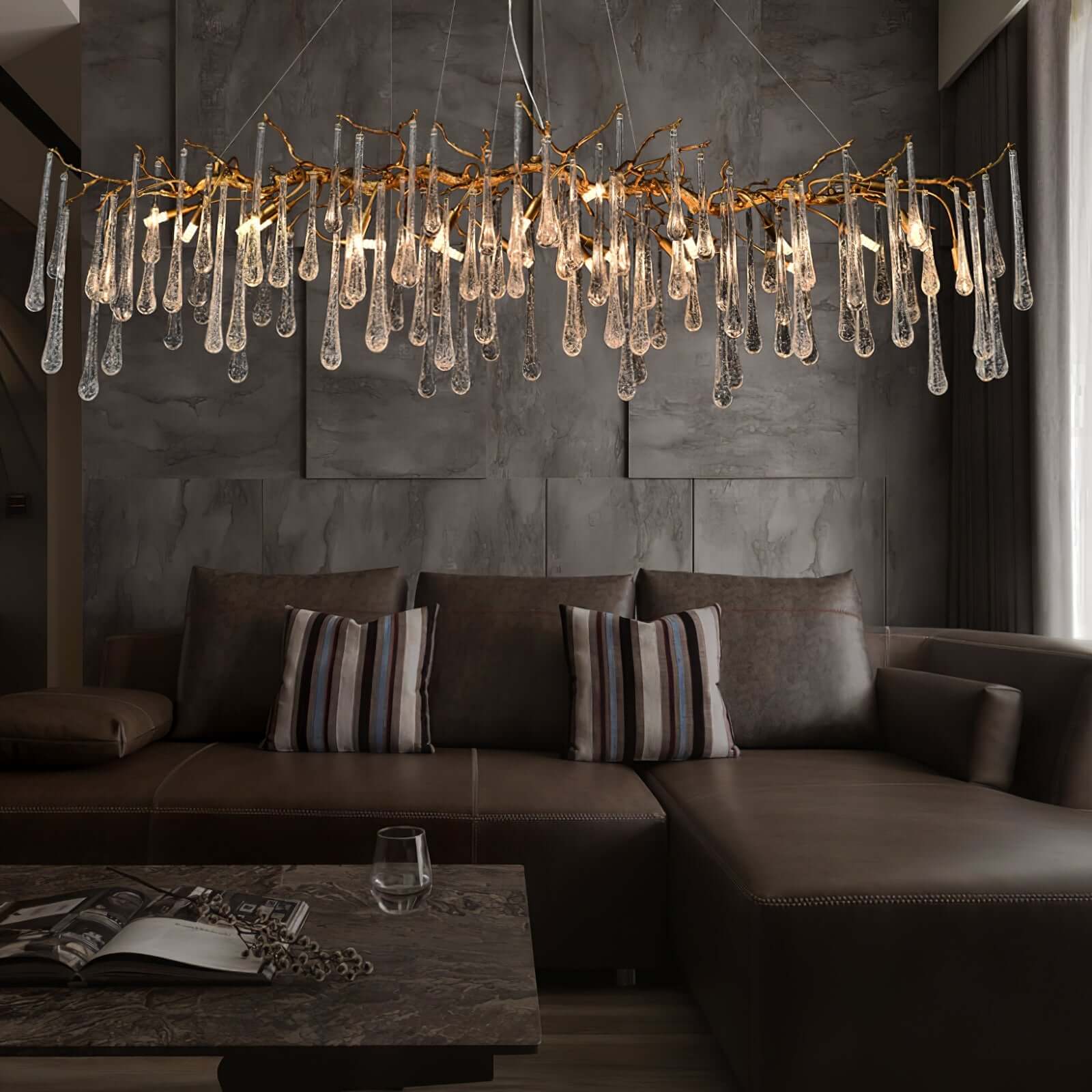 Korewolamp Aqua Makrama chandelier with long teardrop-shaped design featuring intricate macramé details.