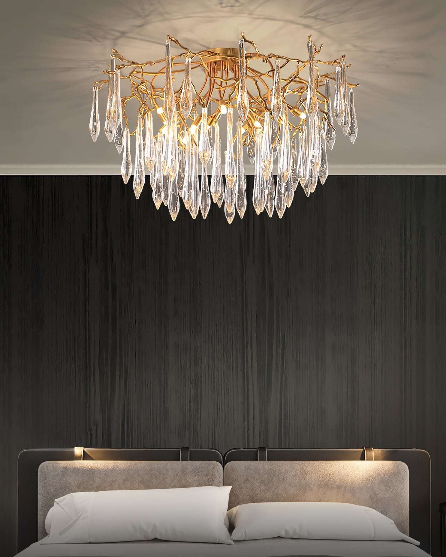 Teardrop Round Crystal Ceiling Lamp - Nuvé