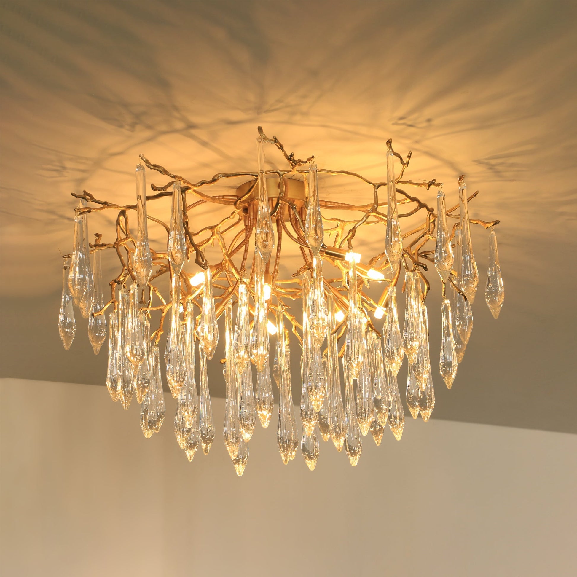 Teardrop Round Crystal Ceiling Lamp - Nuvé