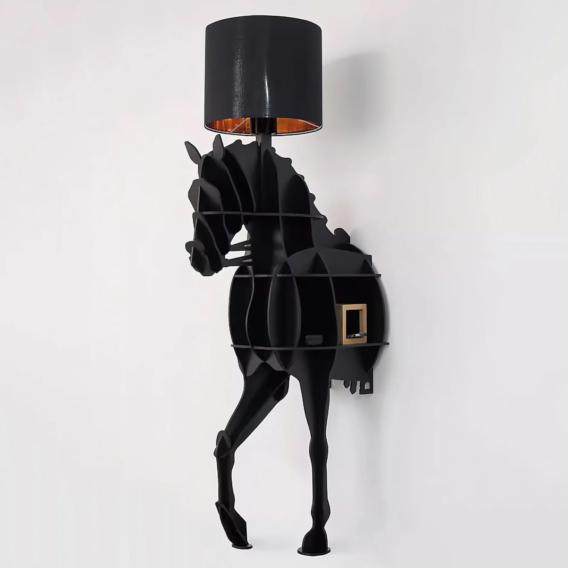 Tete Horse Stand Floor Lamp - Nuvé
