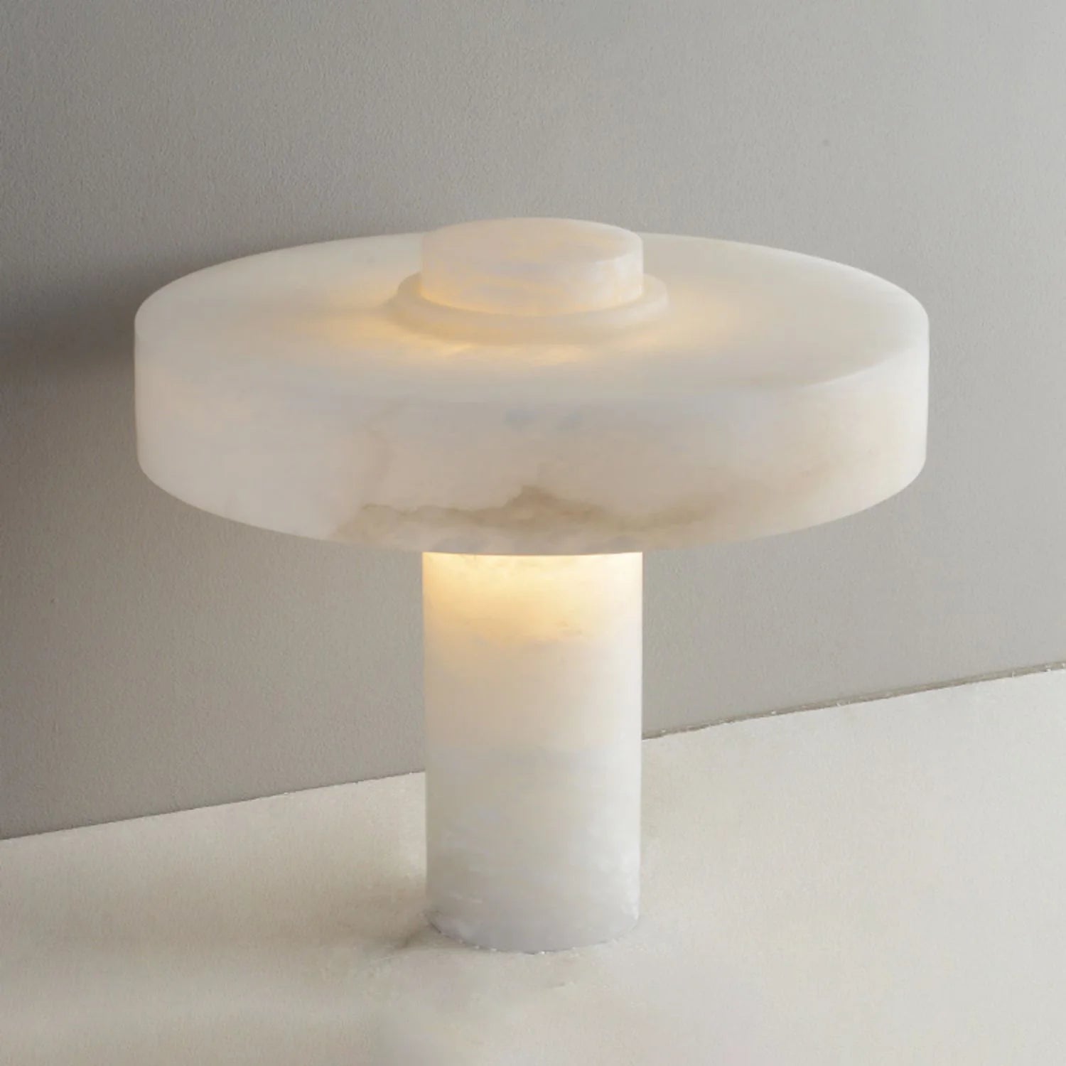 Tramonto Alabaster Table Lamp - Nuvé