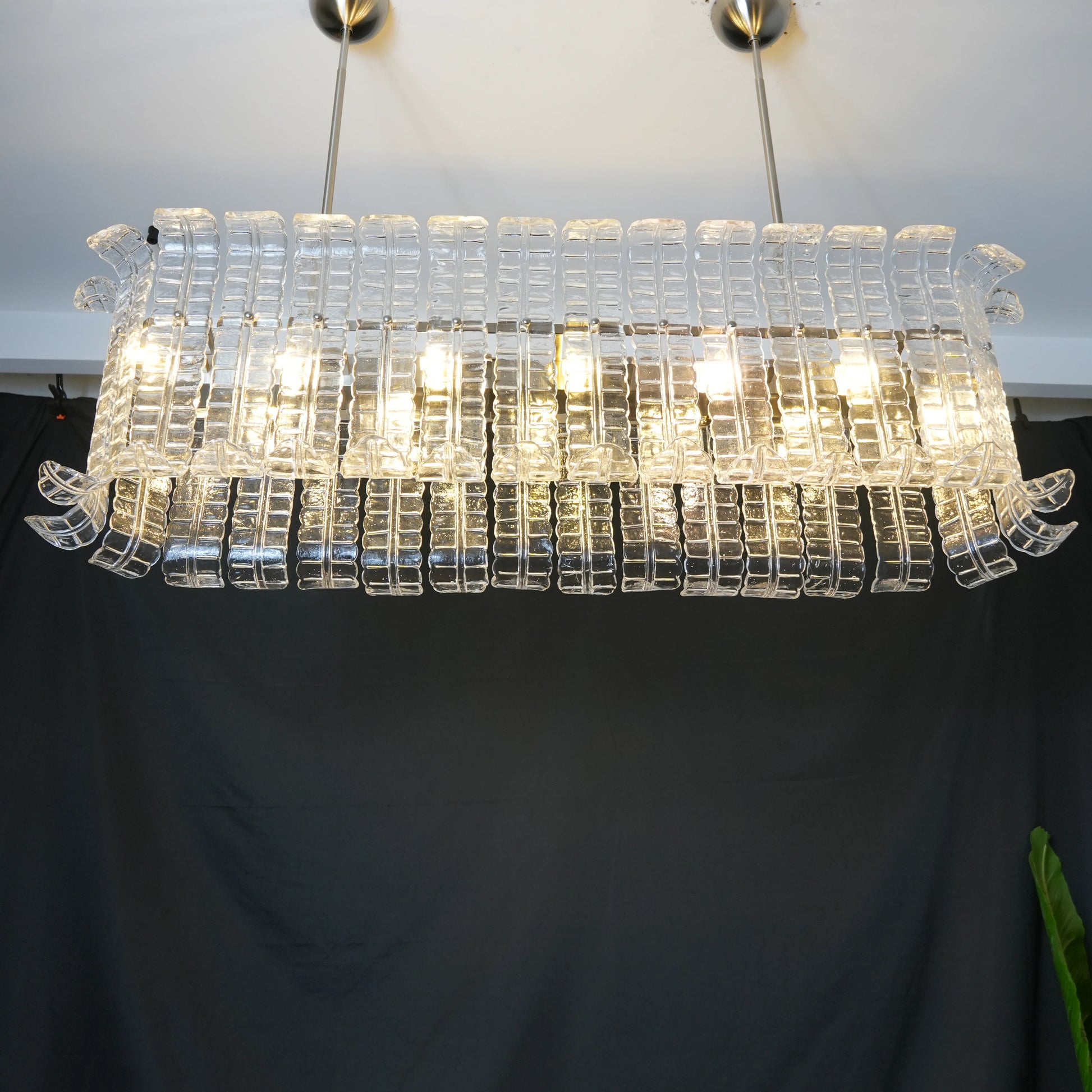 Transparent Murano Leaf Shaped Chandelier - Nuvé