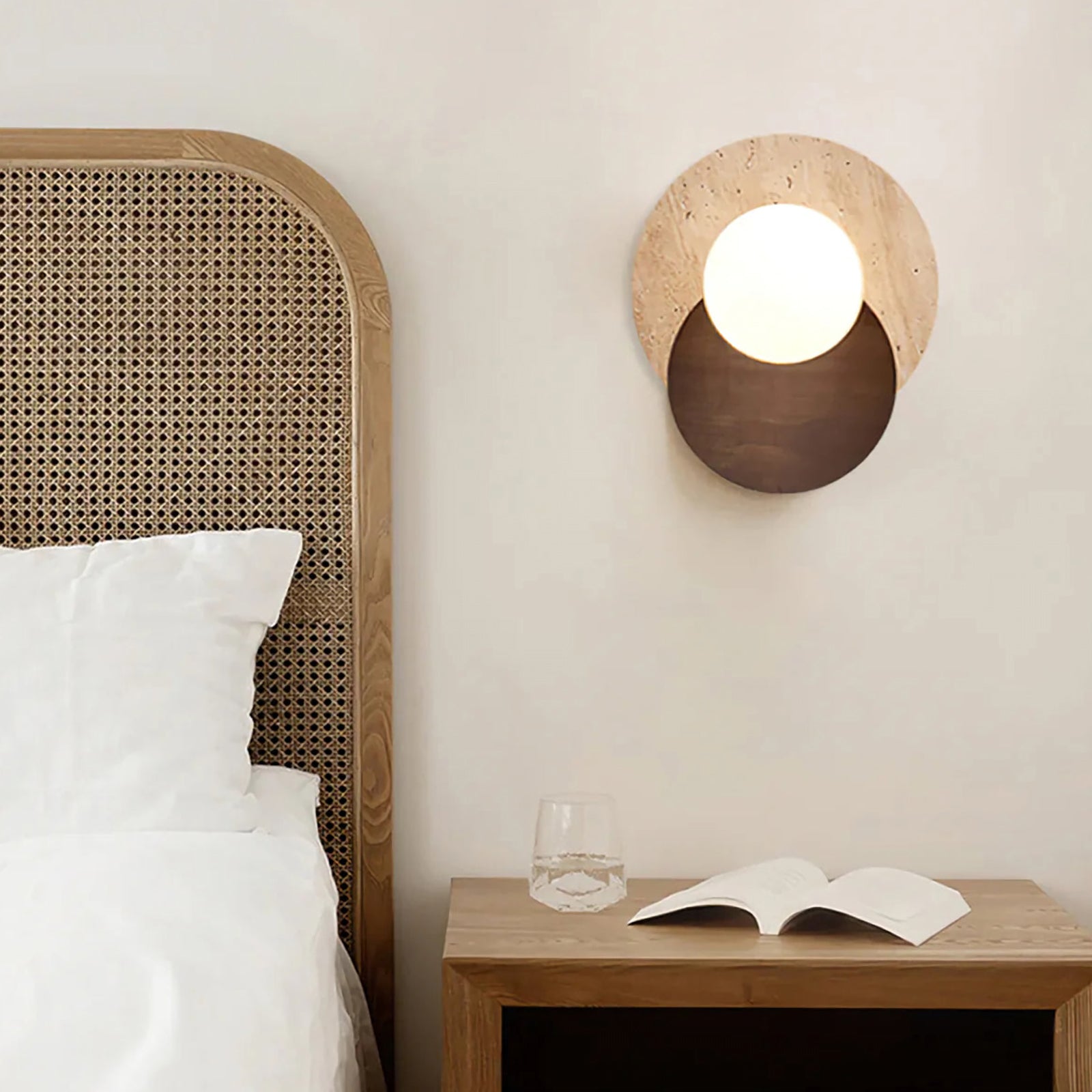 Travertine Wall Lamp - Nuvé
