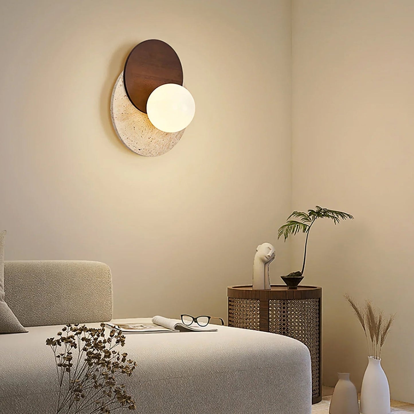 Travertine Wall Lamp - Nuvé