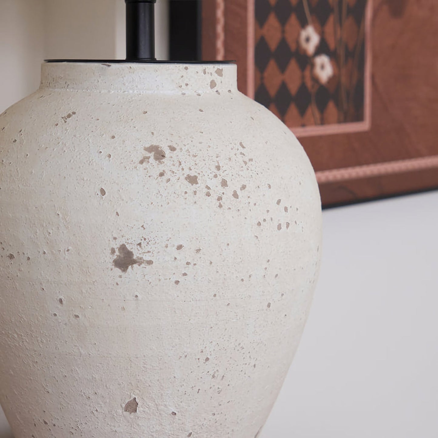Tuscan Stone Table Lamp - Nuvé