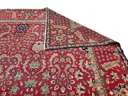 Antique Amritsar (10'00"x16'02") deep red
