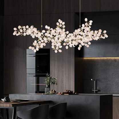 Valiant Chandelier, Horizontal - Nuvé