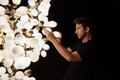 Valiant Chandelier, Horizontal - Nuvé