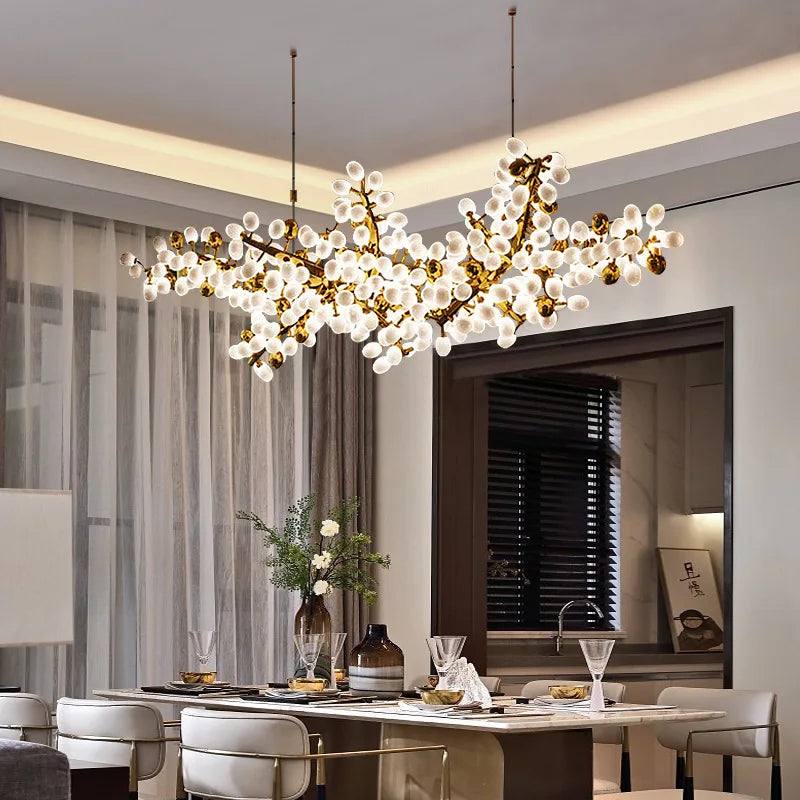 Valiant Chandelier, Horizontal - Nuvé