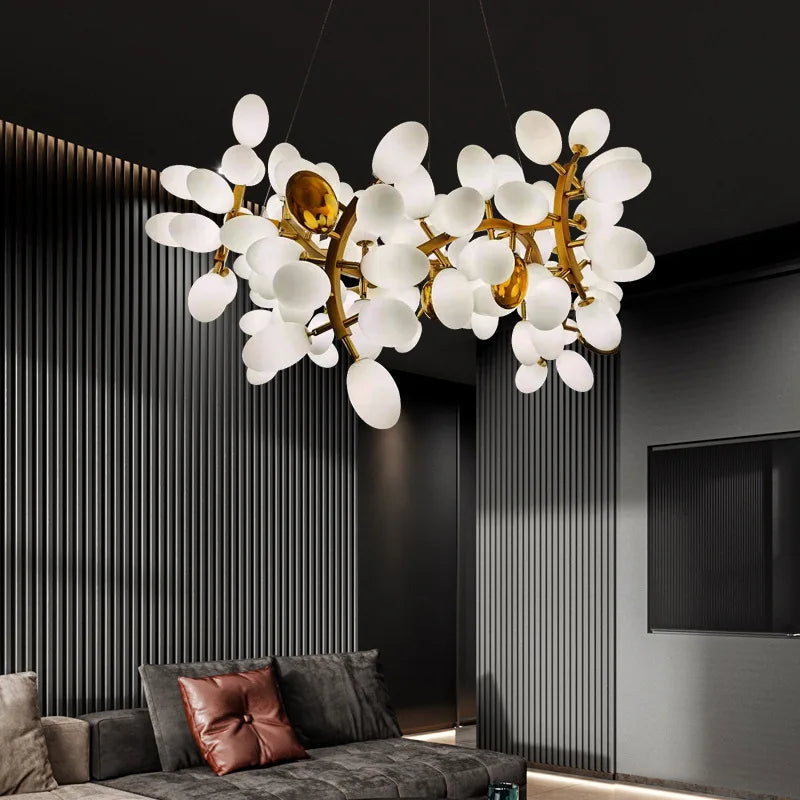 Valiant Chandelier, Horizontal - Nuvé