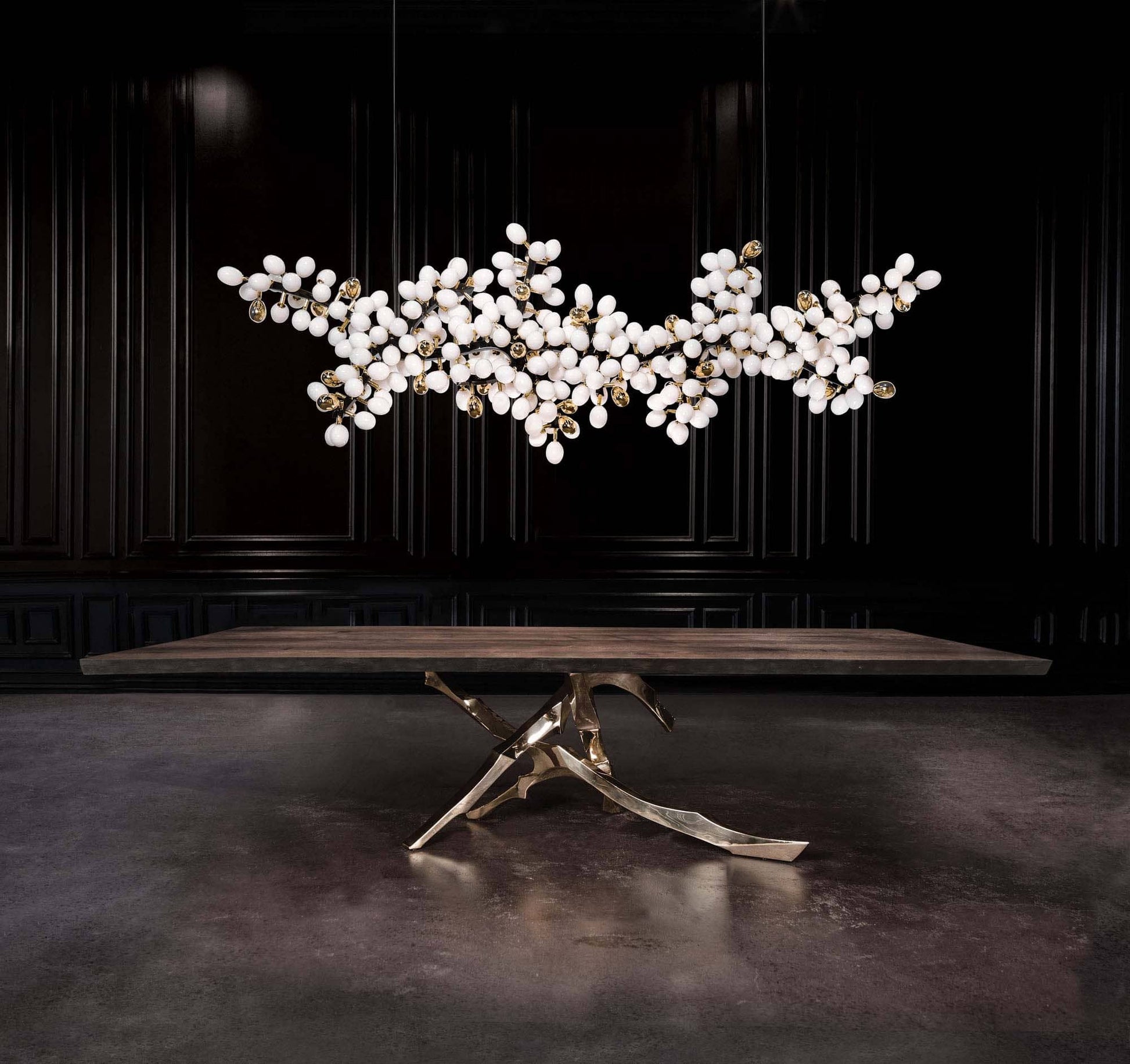 Valiant Chandelier, Horizontal - Nuvé