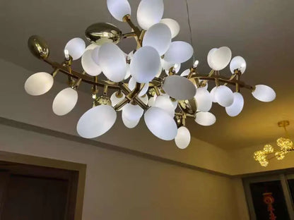 Valiant Chandelier, Horizontal - Nuvé