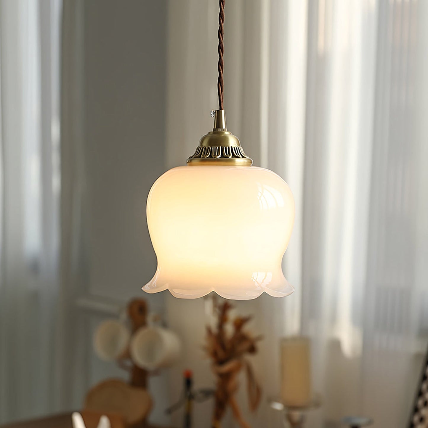 Valley Flower Pendant Lamp - Nuvé