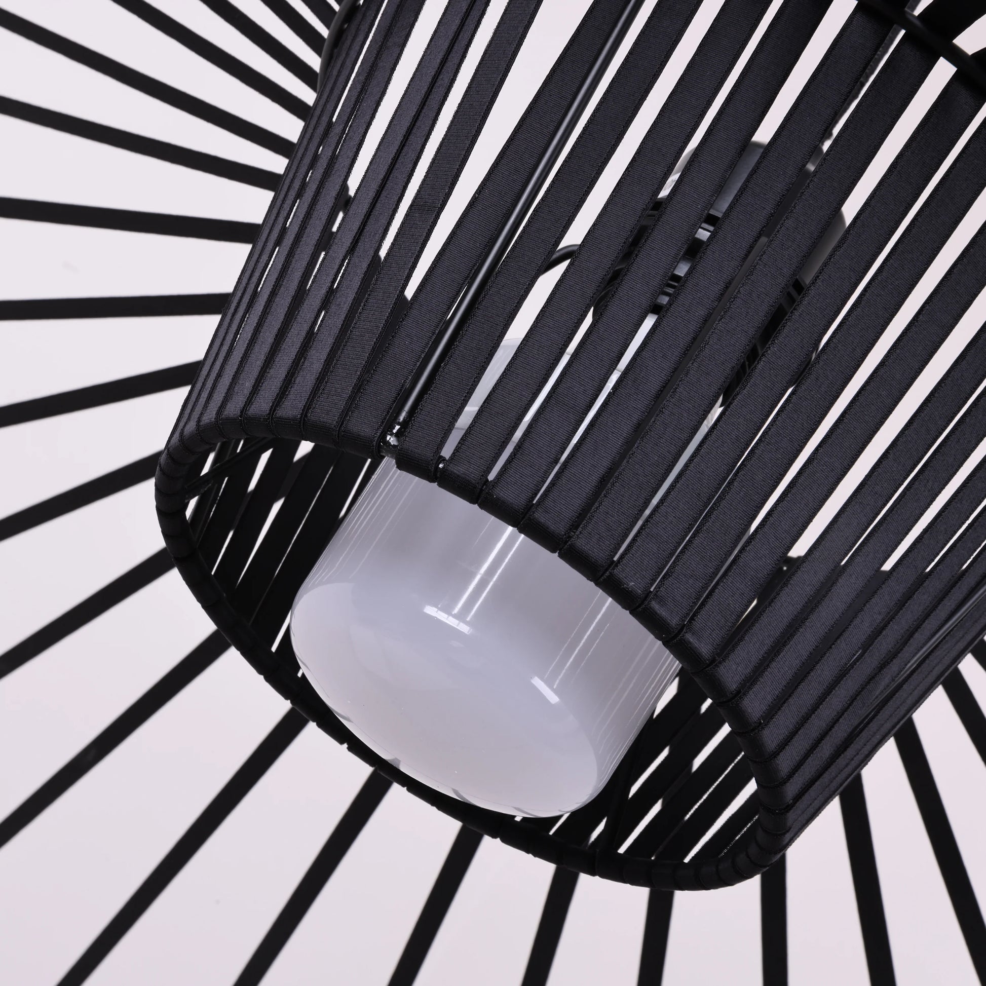 Vertigo Pendant Light - Nuvé