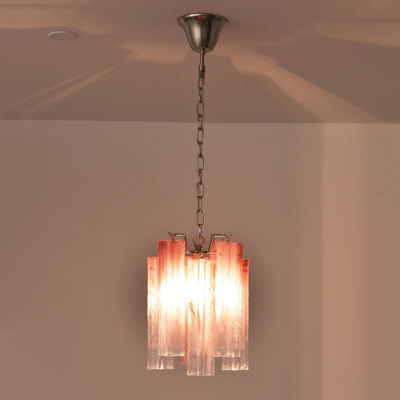 Vintage Gradient Red Murano Chandelier - Nuvé