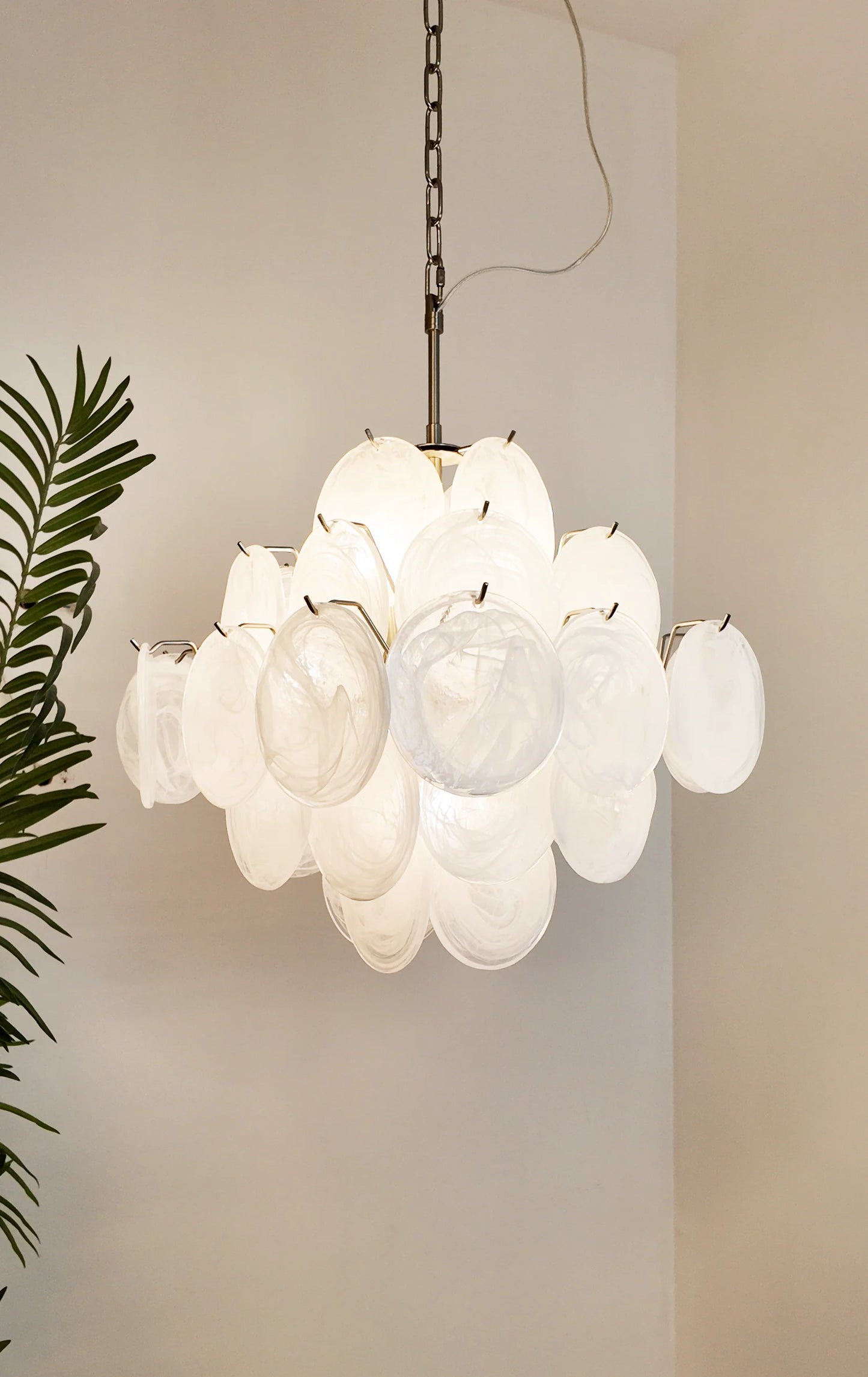 Vintage Murano White Disks Chandelier - Nuvé