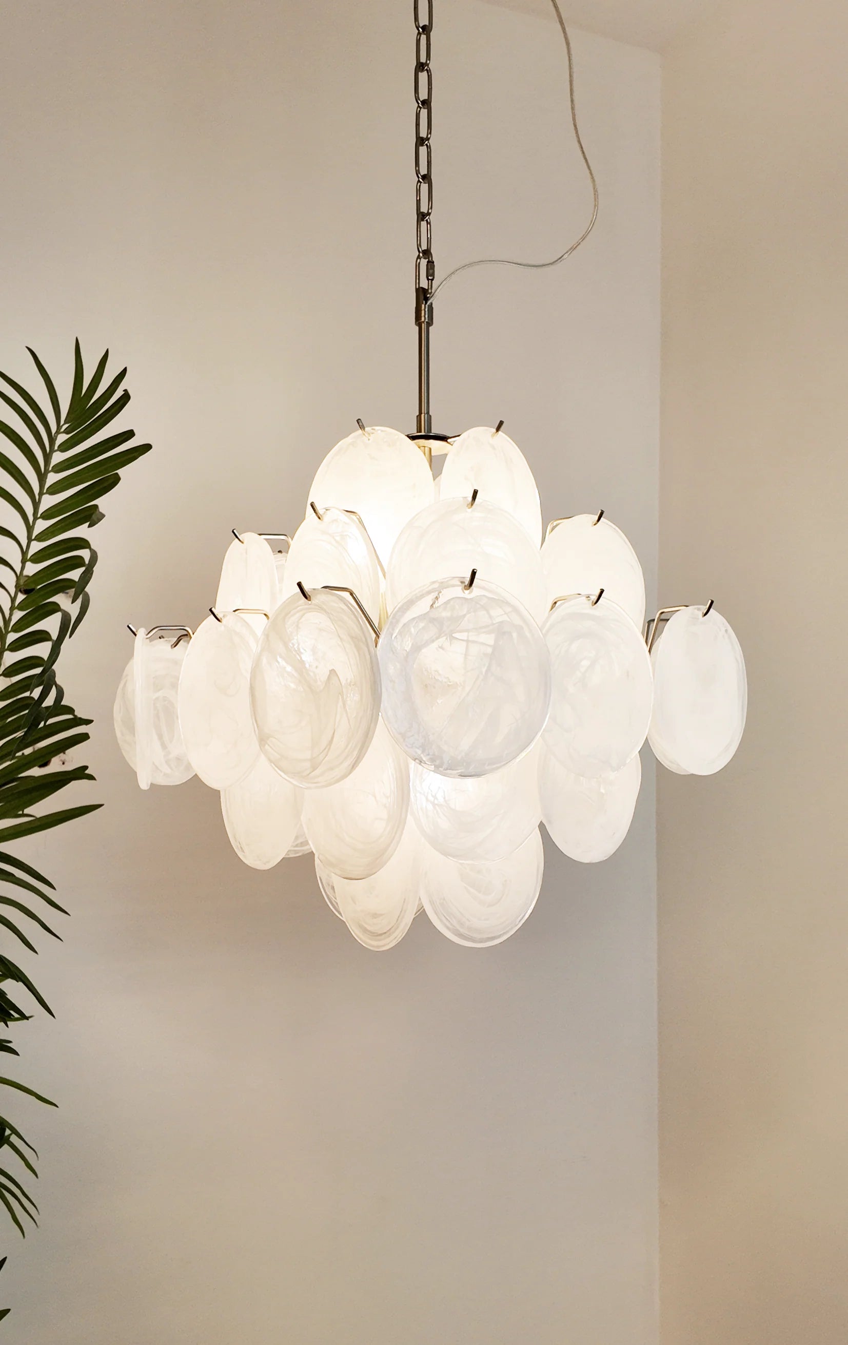 Vintage Murano White Disks Chandelier - Nuvé