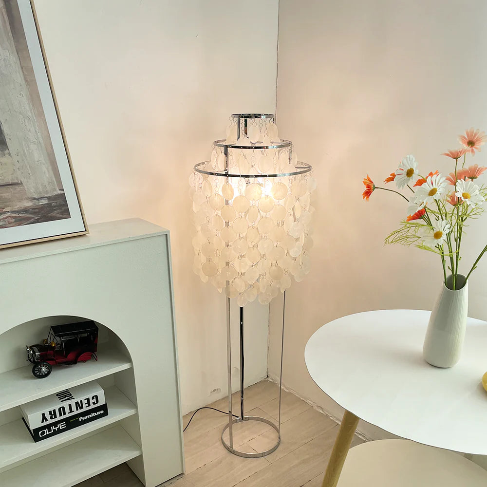 Vintage Shell Floor Lamp - Nuvé