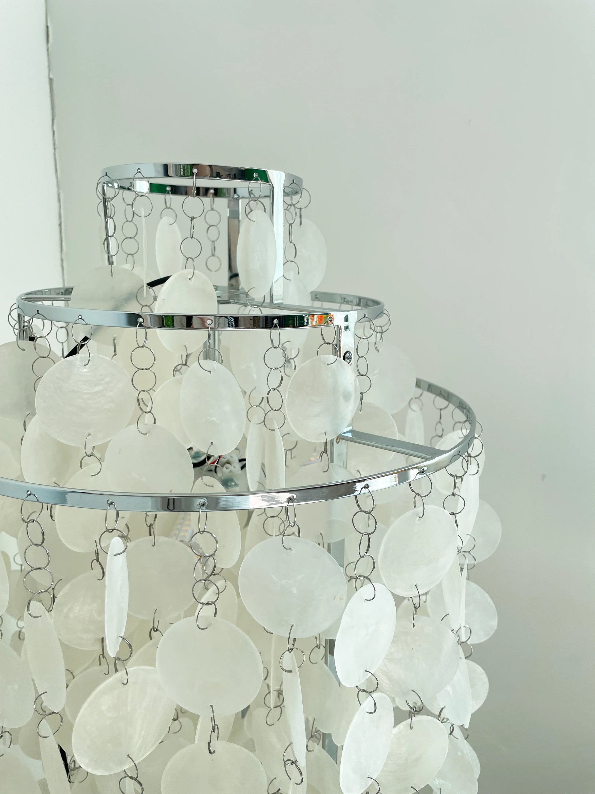 Vintage Shell Floor Lamp - Nuvé