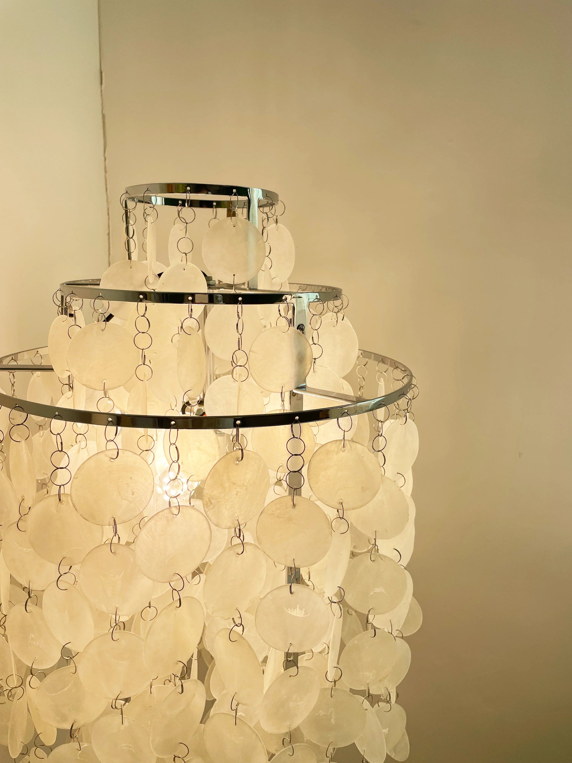 Vintage Shell Floor Lamp - Nuvé