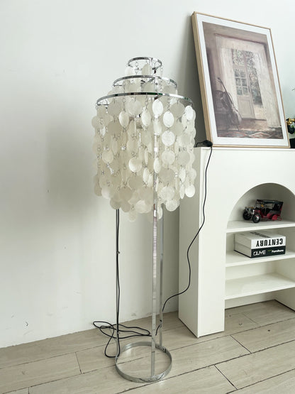 Vintage Shell Floor Lamp - Nuvé