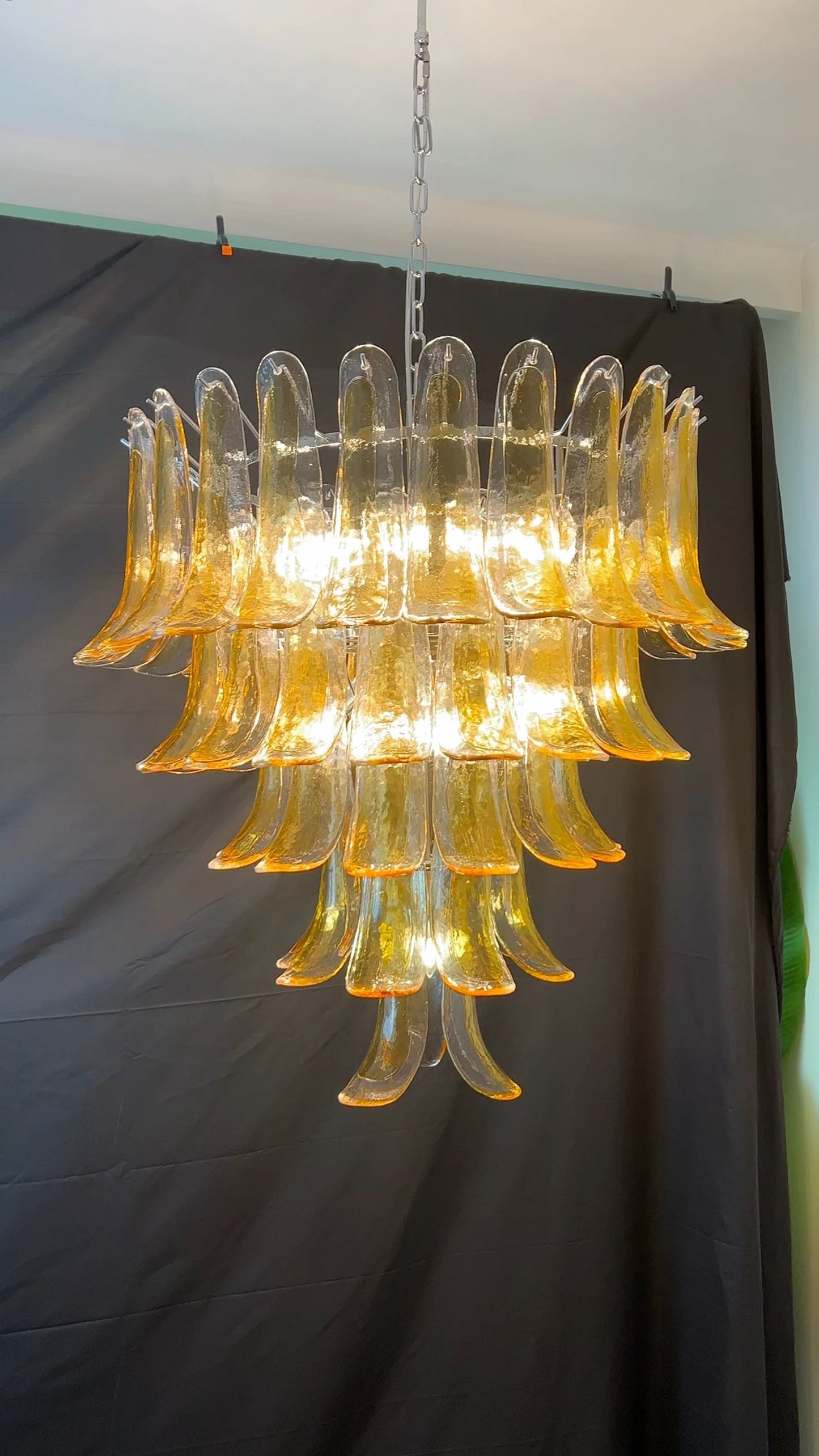 Vintage Transparent Amber Murano Petals Chandelier - Nuvé