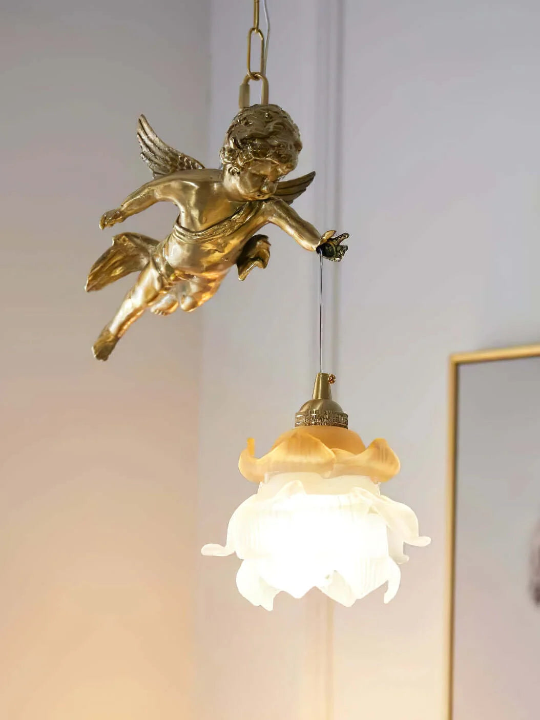 Vintage Angel Pendant Light - Nuvé